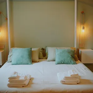 Bea Trees - Garda Bed & Breakfast